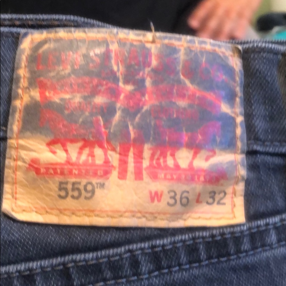 Men’s Levi 559 jeans